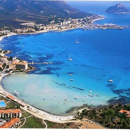 Le Corti Di Marinella Aparthotel Маринела Екстериор снимка