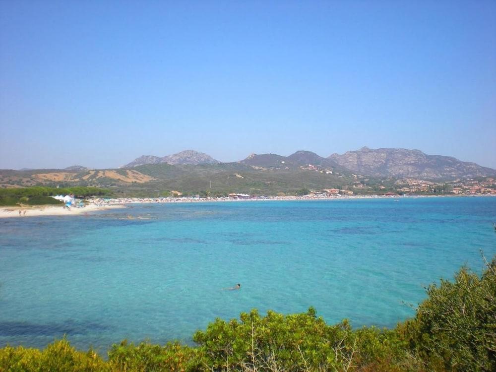Le Corti Di Marinella Aparthotel Маринела Екстериор снимка