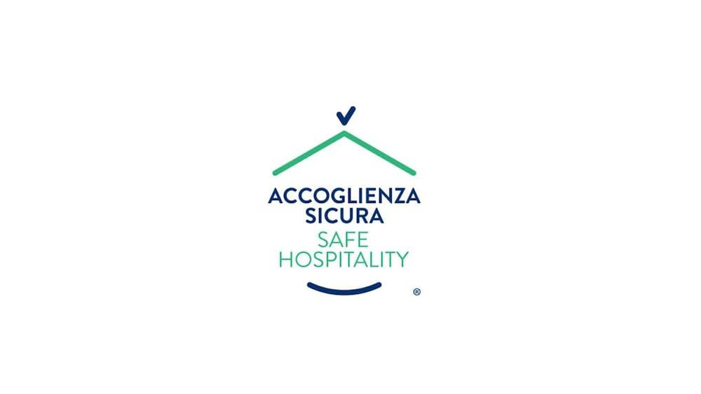 Le Corti Di Marinella Aparthotel Маринела Екстериор снимка