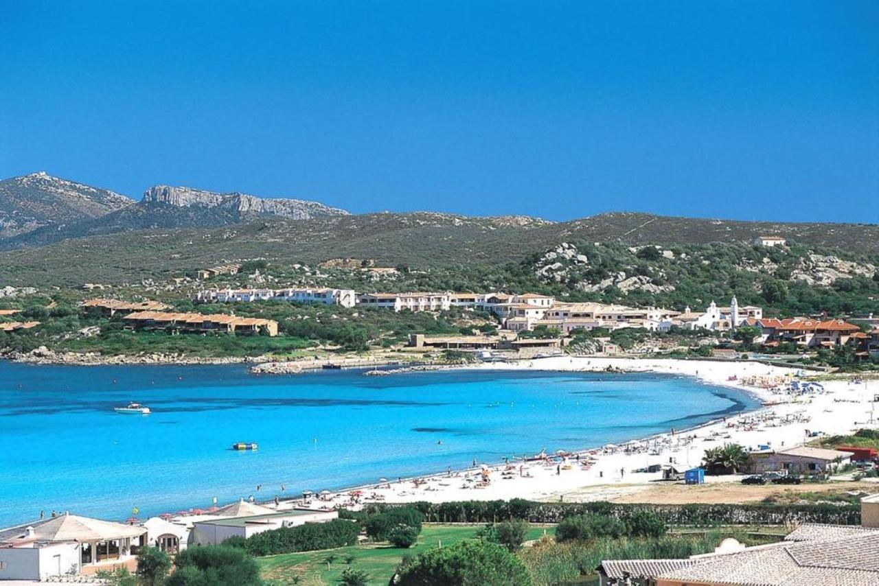 Le Corti Di Marinella Aparthotel Маринела Екстериор снимка