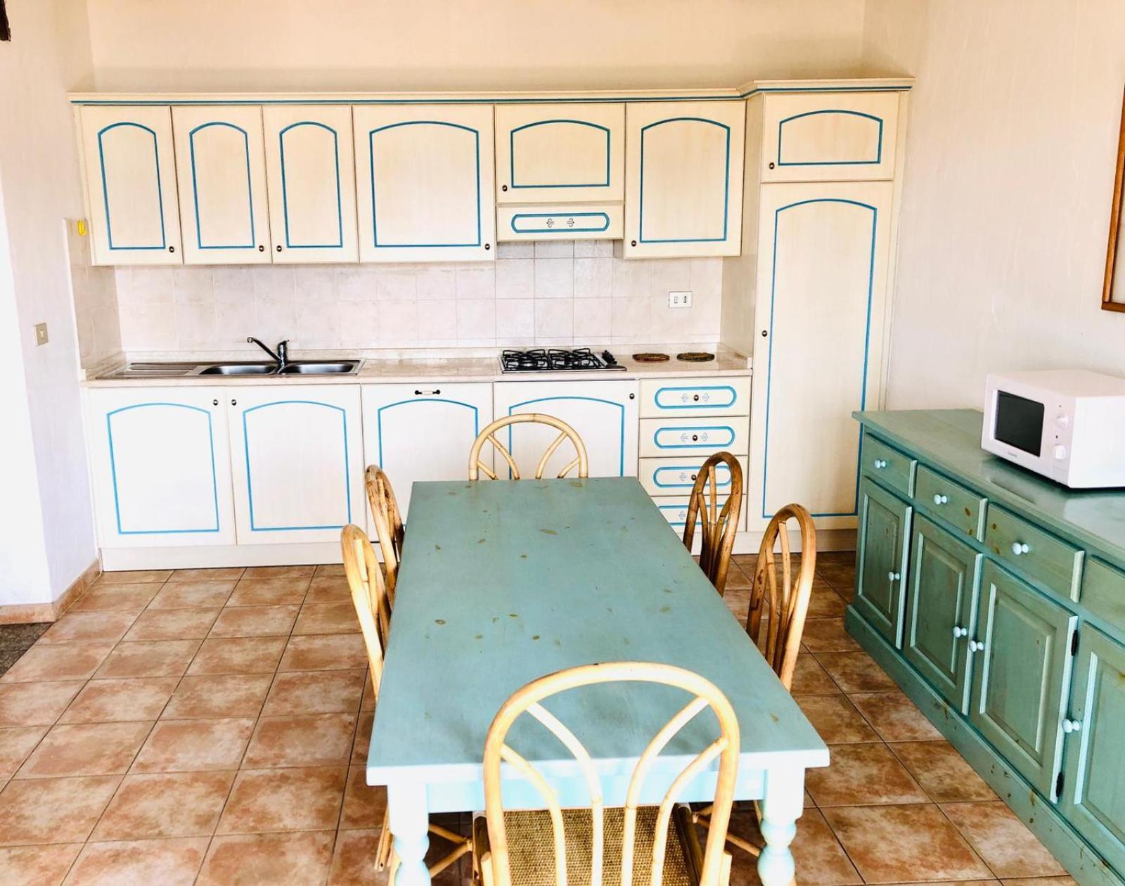Le Corti Di Marinella Aparthotel Маринела Стая снимка