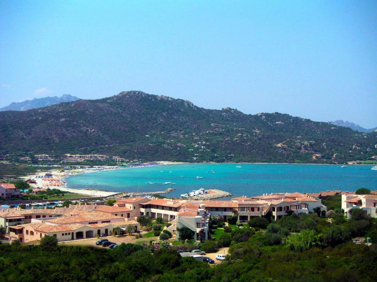 Le Corti Di Marinella Aparthotel Маринела Екстериор снимка