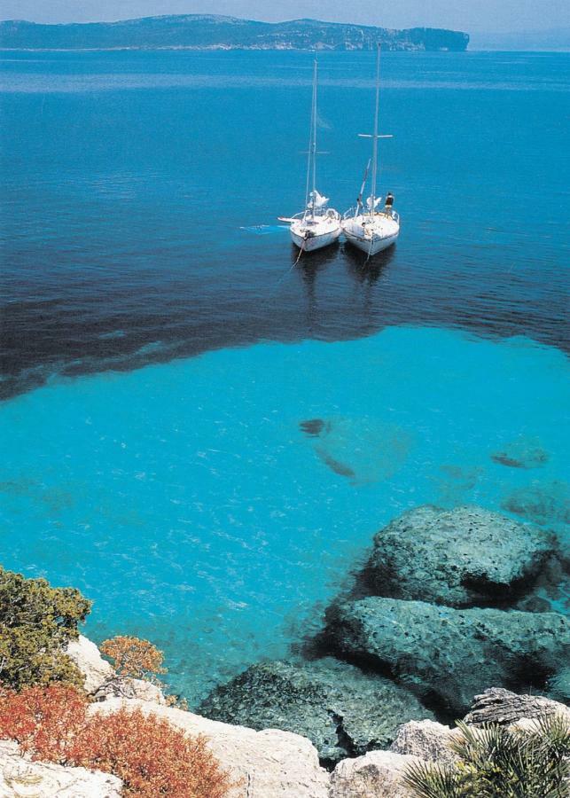 Le Corti Di Marinella Aparthotel Маринела Екстериор снимка